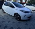 Белый Рено Зое, объемом двигателя 0 л и пробегом 89 тыс. км за 9350 $, фото 2 на Automoto.ua