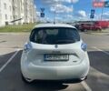 Білий Рено Зое, об'ємом двигуна 0 л та пробігом 131 тис. км за 9800 $, фото 7 на Automoto.ua