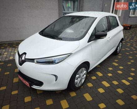 Білий Рено Зое, об'ємом двигуна 0 л та пробігом 100 тис. км за 4500 $, фото 13 на Automoto.ua