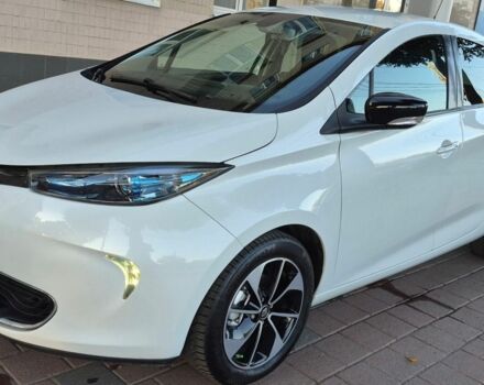 Белый Рено Зое, объемом двигателя 0 л и пробегом 133 тыс. км за 9950 $, фото 1 на Automoto.ua