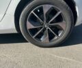 Белый Рено Зое, объемом двигателя 0 л и пробегом 170 тыс. км за 11500 $, фото 5 на Automoto.ua