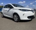Белый Рено Зое, объемом двигателя 0 л и пробегом 107 тыс. км за 10200 $, фото 1 на Automoto.ua