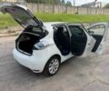 Белый Рено Зое, объемом двигателя 0 л и пробегом 215 тыс. км за 11200 $, фото 10 на Automoto.ua
