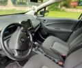 Белый Рено Зое, объемом двигателя 0 л и пробегом 84 тыс. км за 9199 $, фото 24 на Automoto.ua
