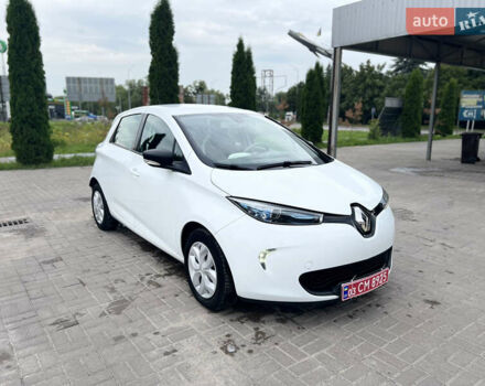 Білий Рено Зое, об'ємом двигуна 0 л та пробігом 67 тис. км за 8750 $, фото 1 на Automoto.ua