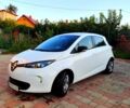 Белый Рено Зое, объемом двигателя 68 л и пробегом 95 тыс. км за 9850 $, фото 1 на Automoto.ua