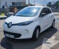 Белый Рено Зое, объемом двигателя 0 л и пробегом 81 тыс. км за 9300 $, фото 1 на Automoto.ua