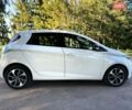 Белый Рено Зое, объемом двигателя 0 л и пробегом 102 тыс. км за 7900 $, фото 3 на Automoto.ua