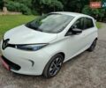 Белый Рено Зое, объемом двигателя 0 л и пробегом 84 тыс. км за 9199 $, фото 13 на Automoto.ua