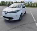 Белый Рено Зое, объемом двигателя 0 л и пробегом 205 тыс. км за 9700 $, фото 1 на Automoto.ua