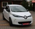 Белый Рено Зое, объемом двигателя 0 л и пробегом 95 тыс. км за 10444 $, фото 3 на Automoto.ua