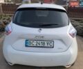 Белый Рено Зое, объемом двигателя 0 л и пробегом 95 тыс. км за 9850 $, фото 1 на Automoto.ua