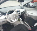 Белый Рено Зое, объемом двигателя 0 л и пробегом 60 тыс. км за 9222 $, фото 24 на Automoto.ua