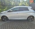 Белый Рено Зое, объемом двигателя 0 л и пробегом 210 тыс. км за 9900 $, фото 11 на Automoto.ua