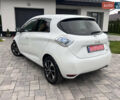 Белый Рено Зое, объемом двигателя 0 л и пробегом 129 тыс. км за 8750 $, фото 16 на Automoto.ua