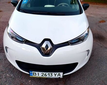 Рено Зое 2017 в Кобеляках на Automoto.ua Белый Рено Зое, объемом двигателя 0 л и пробегом 120 тыс. км за 10000 $, фото 2 на Automoto.ua