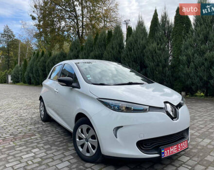 Рено Зое 2017 в Самборе на Automoto.ua Белый Рено Зое, объемом двигателя 0 л и пробегом 97 тыс. км за 9500 $, фото 40 на Automoto.ua