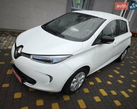 Білий Рено Зое, об'ємом двигуна 0 л та пробігом 100 тис. км за 4500 $, фото 12 на Automoto.ua