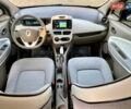 Белый Рено Зое, объемом двигателя 0 л и пробегом 96 тыс. км за 9495 $, фото 56 на Automoto.ua