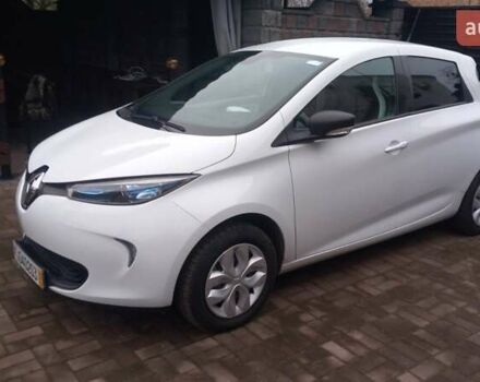 Білий Рено Зое, об'ємом двигуна 0 л та пробігом 113 тис. км за 9600 $, фото 3 на Automoto.ua