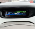 Белый Рено Зое, объемом двигателя 0 л и пробегом 106 тыс. км за 8100 $, фото 19 на Automoto.ua