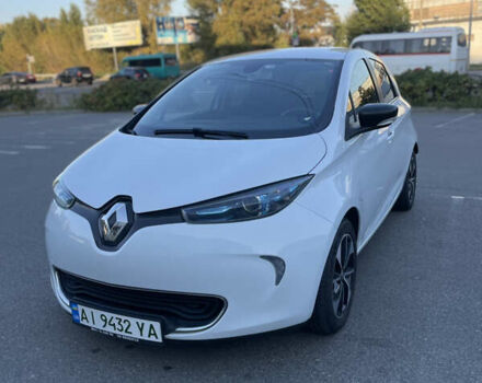 Білий Рено Зое, об'ємом двигуна 0 л та пробігом 86 тис. км за 9500 $, фото 2 на Automoto.ua