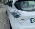 Белый Рено Зое, объемом двигателя 0 л и пробегом 108 тыс. км за 8200 $, фото 5 на Automoto.ua