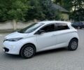 Белый Рено Зое, объемом двигателя 0 л и пробегом 218 тыс. км за 8177 $, фото 1 на Automoto.ua
