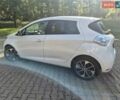 Белый Рено Зое, объемом двигателя 0 л и пробегом 210 тыс. км за 9900 $, фото 9 на Automoto.ua