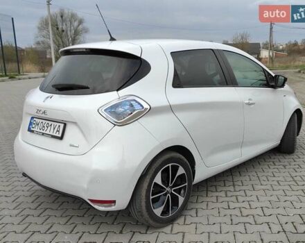 Белый Рено Зое, объемом двигателя 0 л и пробегом 139 тыс. км за 9000 $, фото 10 на Automoto.ua