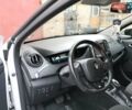Белый Рено Зое, объемом двигателя 0 л и пробегом 77 тыс. км за 9000 $, фото 7 на Automoto.ua