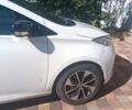 Белый Рено Зое, объемом двигателя 0 л и пробегом 166 тыс. км за 9000 $, фото 21 на Automoto.ua