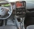Белый Рено Зое, объемом двигателя 0 л и пробегом 133 тыс. км за 9950 $, фото 12 на Automoto.ua