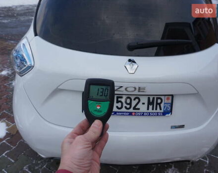 Белый Рено Зое, объемом двигателя 0 л и пробегом 26 тыс. км за 9555 $, фото 67 на Automoto.ua