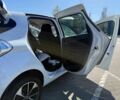 Белый Рено Зое, объемом двигателя 0 л и пробегом 175 тыс. км за 9700 $, фото 15 на Automoto.ua