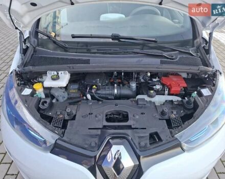 Рено Зое 2017 в Нововолынск на Automoto.ua Белый Рено Зое, объемом двигателя 0 л и пробегом 117 тыс. км за 8900 $, фото 21 на Automoto.ua