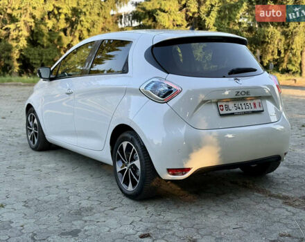 Белый Рено Зое, объемом двигателя 0 л и пробегом 121 тыс. км за 9499 $, фото 12 на Automoto.ua