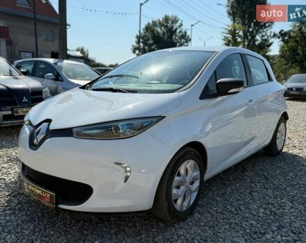 Белый Рено Зое, объемом двигателя 0 л и пробегом 93 тыс. км за 9799 $, фото 2 на Automoto.ua