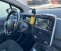 Белый Рено Зое, объемом двигателя 0 л и пробегом 178 тыс. км за 5900 $, фото 14 на Automoto.ua