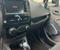 Білий Рено Зое, об'ємом двигуна 0 л та пробігом 83 тис. км за 9800 $, фото 29 на Automoto.ua