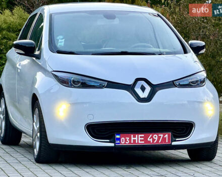Білий Рено Зое, об'ємом двигуна 0 л та пробігом 43 тис. км за 9995 $, фото 3 на Automoto.ua