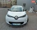 Белый Рено Зое, объемом двигателя 0 л и пробегом 204 тыс. км за 8400 $, фото 4 на Automoto.ua
