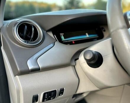 Белый Рено Зое, объемом двигателя 0 л и пробегом 127 тыс. км за 9800 $, фото 19 на Automoto.ua