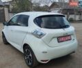 Белый Рено Зое, объемом двигателя 0 л и пробегом 80 тыс. км за 9600 $, фото 4 на Automoto.ua