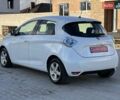 Белый Рено Зое, объемом двигателя 0 л и пробегом 110 тыс. км за 8450 $, фото 6 на Automoto.ua