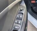 Белый Рено Зое, объемом двигателя 0 л и пробегом 95 тыс. км за 9850 $, фото 5 на Automoto.ua
