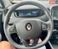 Белый Рено Зое, объемом двигателя 0 л и пробегом 60 тыс. км за 10700 $, фото 24 на Automoto.ua