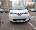 Белый Рено Зое, объемом двигателя 0 л и пробегом 113 тыс. км за 10000 $, фото 1 на Automoto.ua