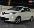 Белый Рено Зое, объемом двигателя 0 л и пробегом 108 тыс. км за 9250 $, фото 30 на Automoto.ua