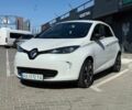 Белый Рено Зое, объемом двигателя 0 л и пробегом 175 тыс. км за 9700 $, фото 1 на Automoto.ua